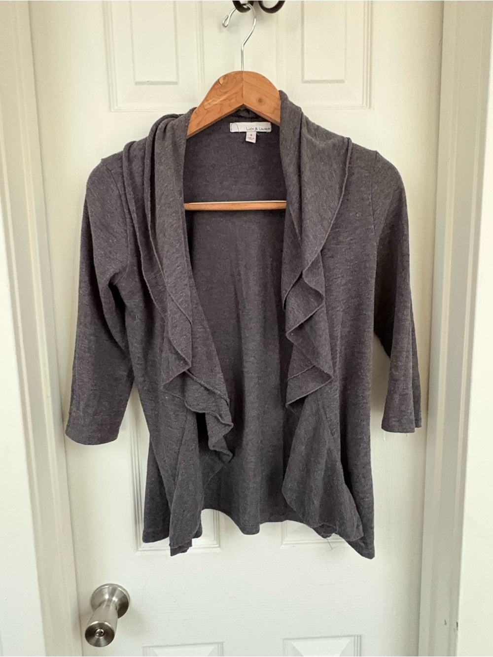 Lucy & Laurel Charcoal Gray Ruffle-Front Cardigan